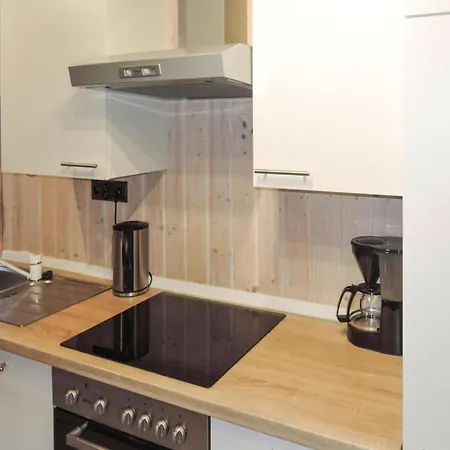 Home, For 6 Persons, Cleaning Included Casa vacanze *
